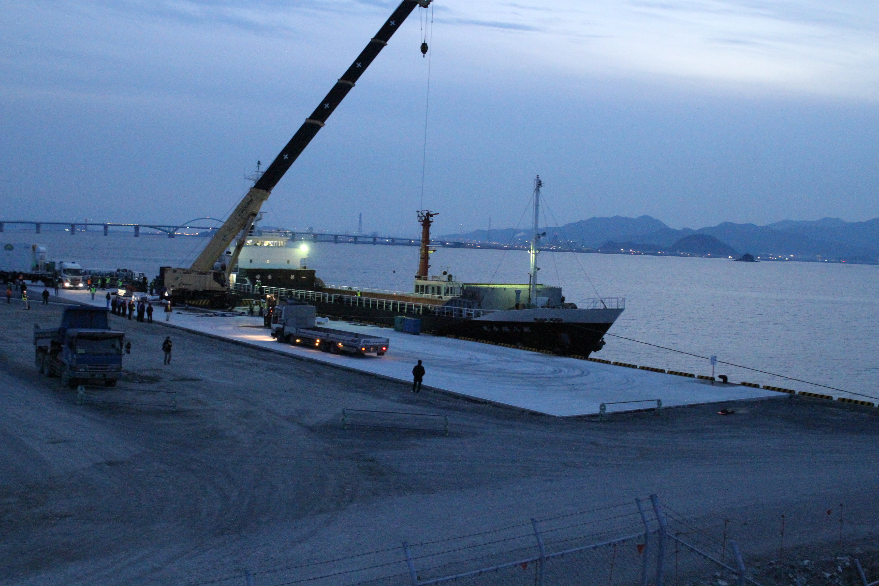 GPM Loaded onto Barge