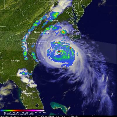 Powerful Hurricane Arthur Hits North Carolina 