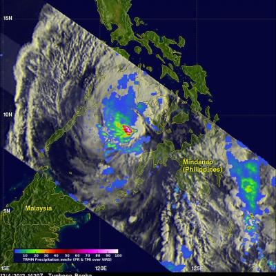 Typhoon Bopha Devastates Mindanao, Moves Into Sulu Sea
